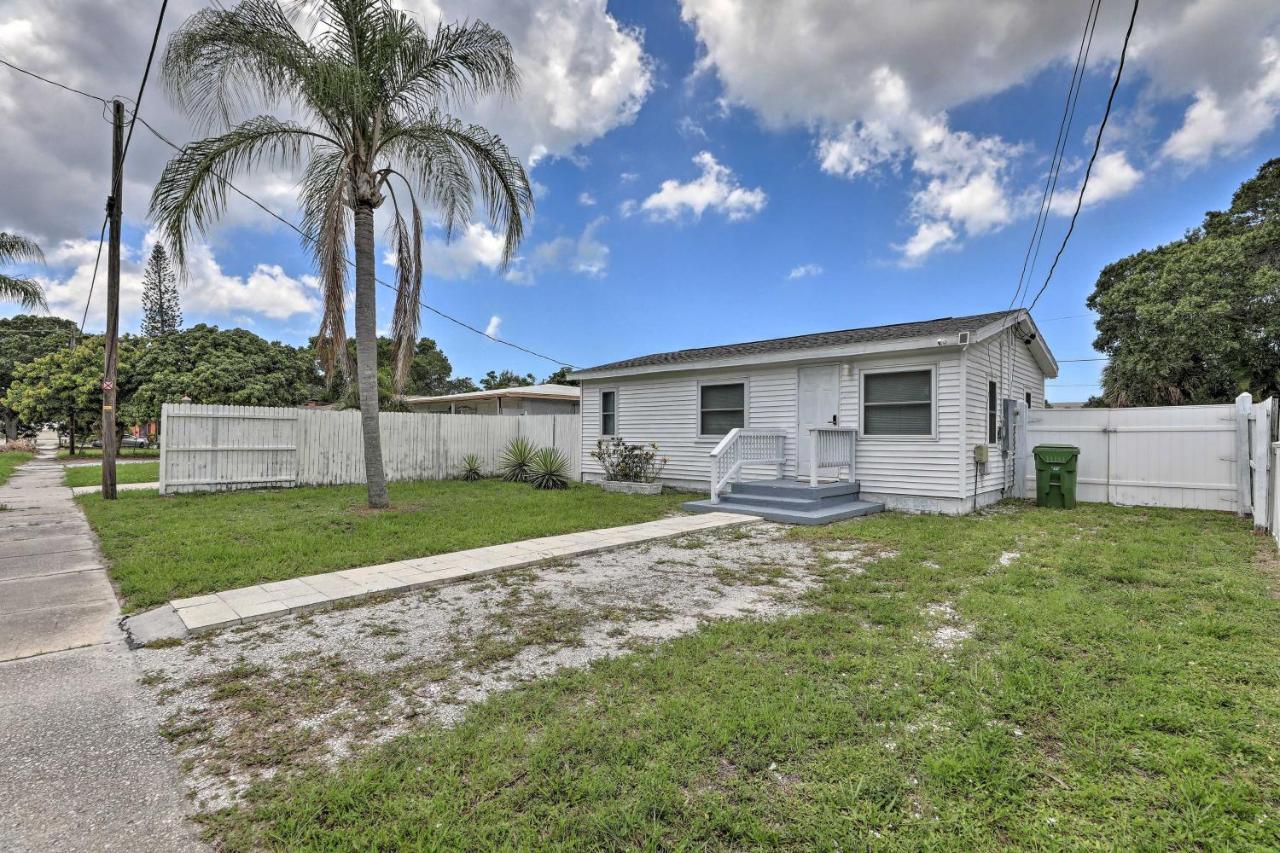 Central Sarasota Home 8 Mi To Siesta Key! Exterior photo